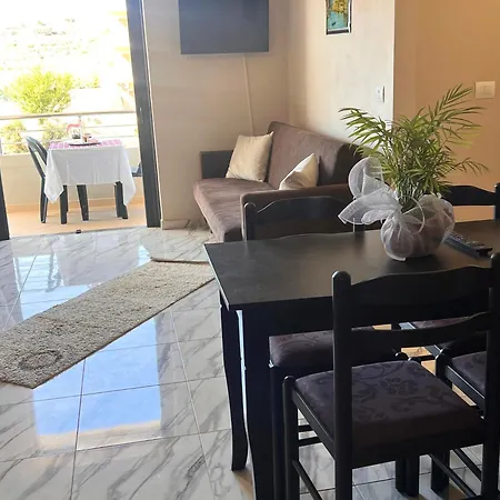 Apartment Seaview Junis Sarande