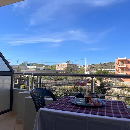 Seaview Junis Sarandë