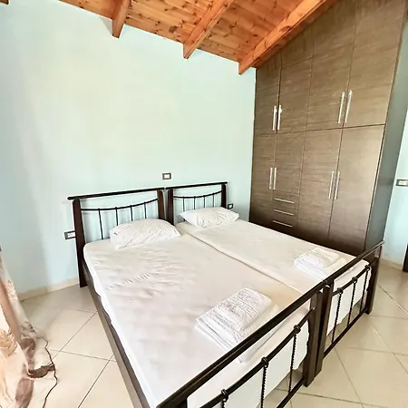 Apartment Seaview Junis