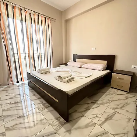Seaview Junis Apartment